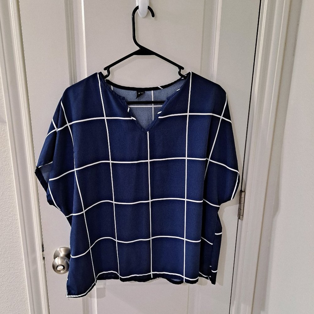 SHEIN Windowpane Print Batwing Sleeve Notched Neck Neck Blouse